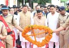Nainital:-हल्द्वानी स्थित शहीद स्मारक पहुंचकर सीएम धामी ने अमर शहीदों को नमन कर दी श्रद्धांजलि