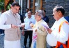मुख्यमंत्री ने विभिन्न क्षेत्रों से आए लोगों की समस्याएं सुनीं, त्वरित समाधान के दिए निर्देश