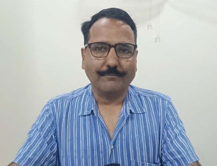 हल्द्वानी-:निजी स्कूलों ने वसूली थी अवैध फीस, प्रशासन के डंडे के बाद 39 लाख से अधिक रुपए किए अविभावकों को वापस ।