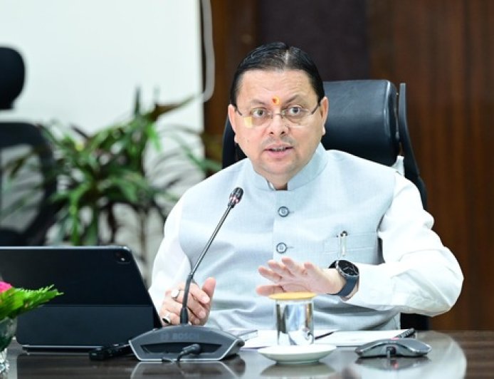 प्रदेश की सभी सड़कों को जल्द गड्ढामुक्त किया जाए, 15 अक्टूबर के बाद मुख्यमंत्री सड़क मार्ग से यात्रा कर स्वयं जायजा लेंगे