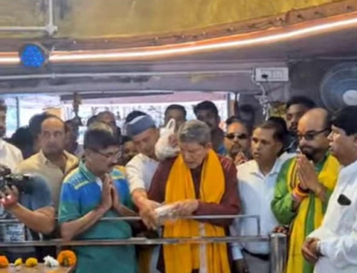 चारों सिद्धों के दर्शन को पहुंचे हरीश रावत, बोले- आस्था के तहत कर रहा हूं पूजा-अर्चना।