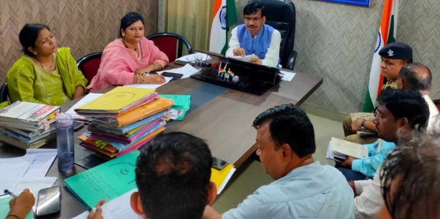 Uttarakhand:-अनुसूचित जाति आयोग के अध्यक्ष मुकेश कुमार की अध्यक्षता में आयोग कार्यालय में आयोजित तीन दिवसीय जनसुनवाई कार्यक्रम में सुनी गई 45 शिकायतें,26 शिकायतों का मौके पर किया गया निस्तारण