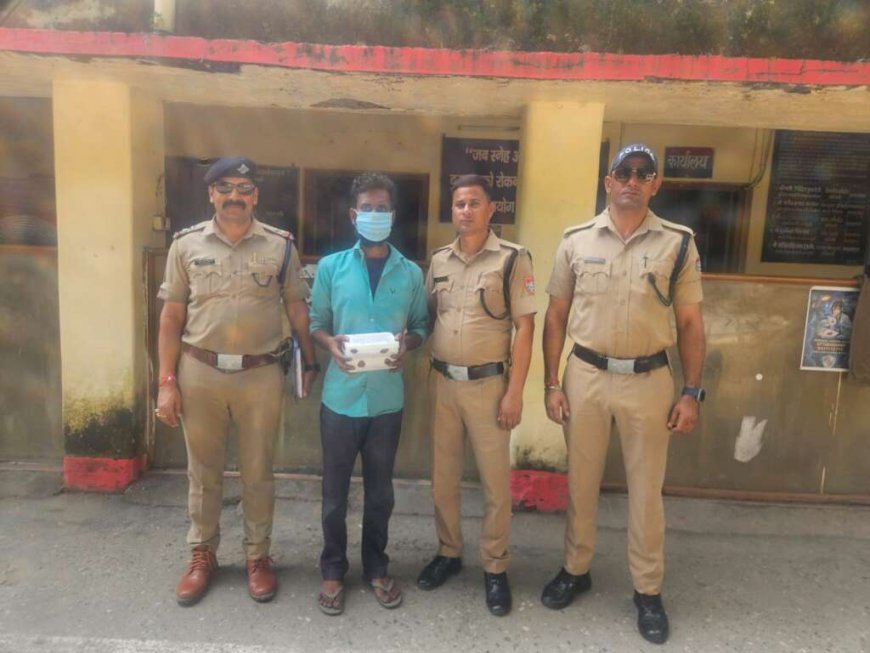 लालकुआं में चोरी का खुलासा, एक गिरफ्तार दिन में पेंट का काम तलाशने के बहाने करते थे बंद मकानों की रेकी ।।