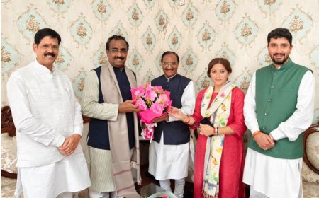 भाजपा ने चुनावी रणनीतियों पर चर्चा की: राम माधव और निशंक की अहम बैठक