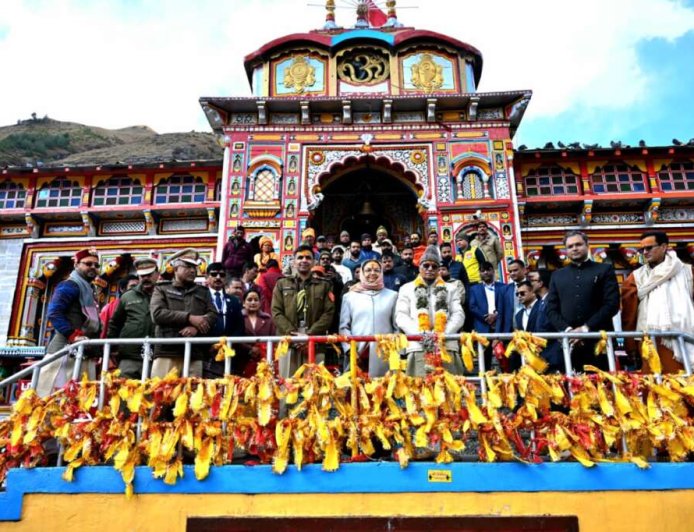 चमोली राज्यपाल ने आज किए  बदरी विशाल के दर्शन।।