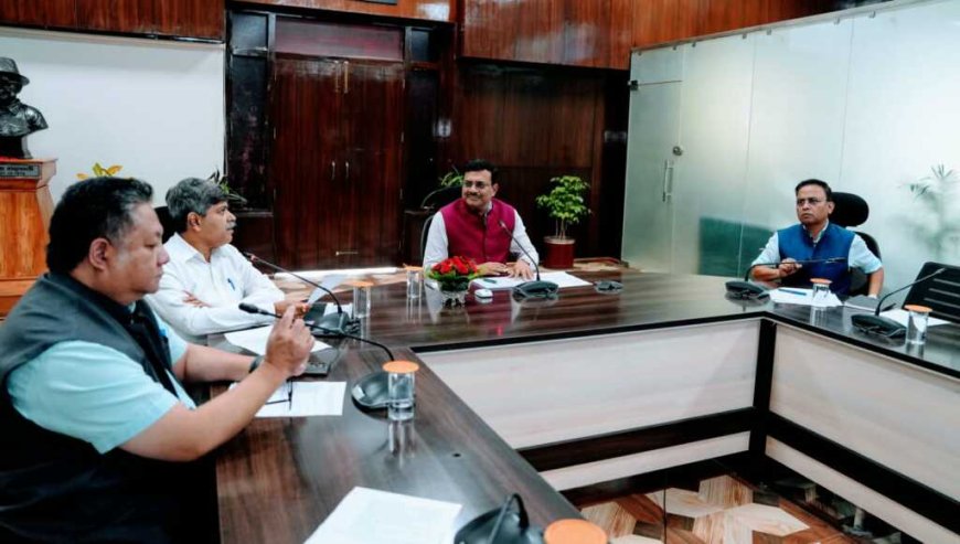 मुख्य सचिव का निर्देश, 25 बिंदु कार्यक्रम की हर माह होगी जिलास्तरीय समीक्षा।