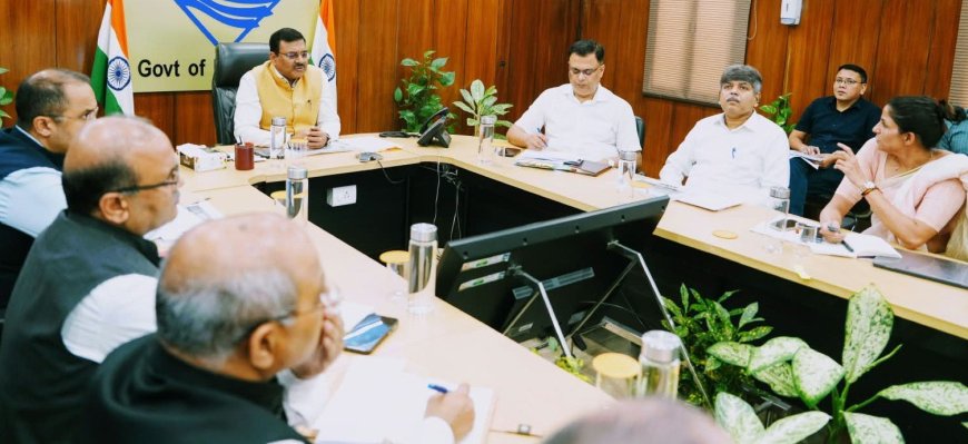 Uttarakhand: कुम्भ मेला 2027 की तैयारियों पर मुख्य सचिव आनन्द बर्द्धन की समीक्षा बैठक
